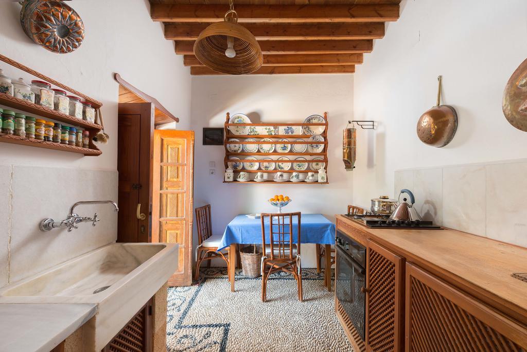 Antique Villa Ліндос Екстер'єр фото